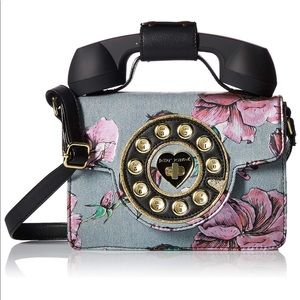 Betsey Johnson Small phone crossbody Bag